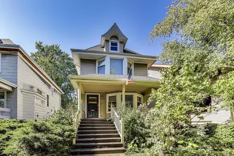 5352 N Magnolia Ave, Chicago, IL 60640