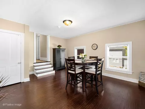 Dining - 211 Cedar St, Aurora, IL 60506 photo 2 of 4