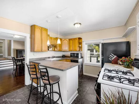Kitchen - 211 Cedar St, Aurora, IL 60506 photo 1 of 4