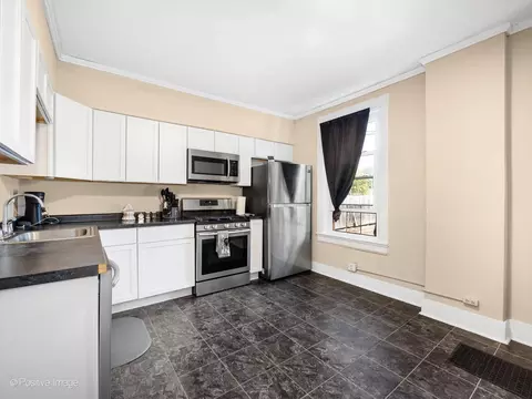 Kitchen - 211 Cedar St, Aurora, IL 60506 photo 3 of 4