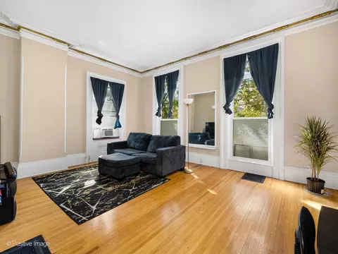 Living - 211 Cedar St, Aurora, IL 60506 photo 5 of 5