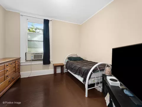 Bedroom - 211 Cedar St, Aurora, IL 60506 photo 3 of 3
