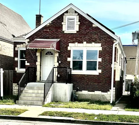 1405 S Central Ave, Cicero, IL 60804