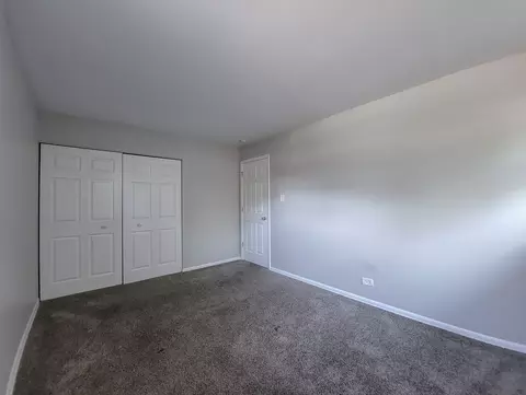 Bedroom - 17113 Elm Dr, Hazel Crest, IL 60429 photo 4 of 6
