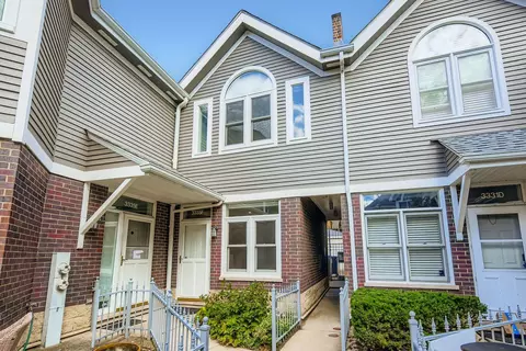 3335 N Racine Ave #F, Chicago, IL 60657