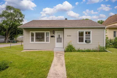 3101 Gilboa Ave, Zion, IL 60099