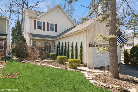 21315 W Pepper Dr, Lake Zurich, IL 60047