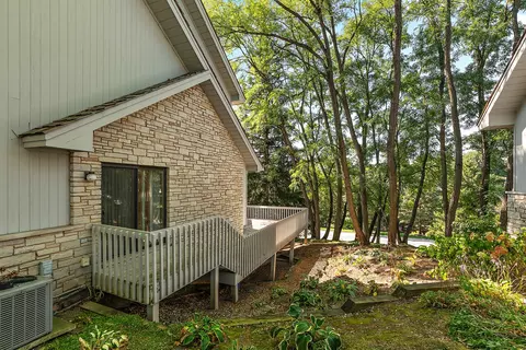 15 Laurel Oak Ct, Burr Ridge, IL 60527 photo 29