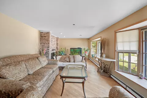 Living - 1812 E Algonquin Rd, Des Plaines, IL 60016 photo 1 of 2