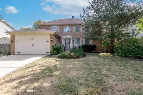 768 Provincetown Dr, Carol Stream, IL 60188