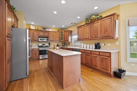 Kitchen - 318 Maple St, Beecher, IL 60401 photo 1 of 3