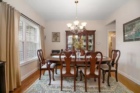 Dining - 318 Maple St, Beecher, IL 60401 photo 3 of 3