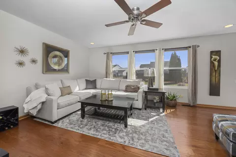 Living - 2359 Nantucket Ln, Elgin, IL 60123 photo 1 of 2