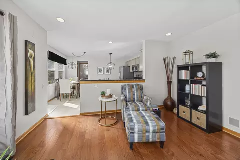 Other - 2359 Nantucket Ln, Elgin, IL 60123 photo 2 of 6