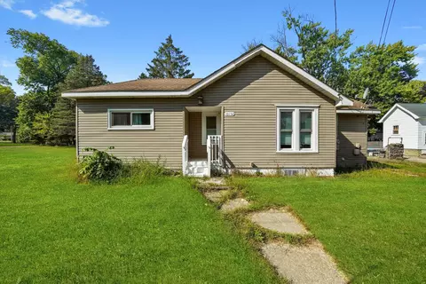10156 W Beach Rd, Beach Park, IL 60099