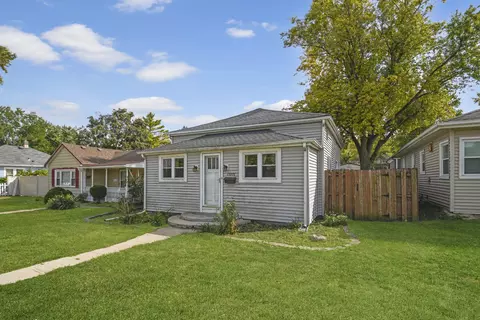 15976 New Ave, Lemont, IL 60439