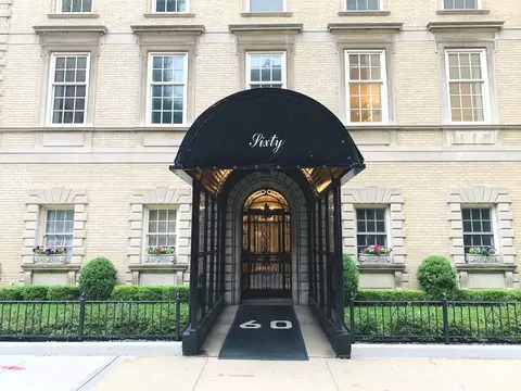 60 E Scott St #403, Chicago, IL 60610