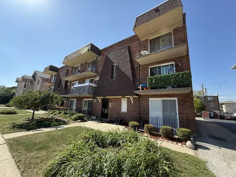 10616 Central Ave #1N, Chicago Ridge, IL 60415