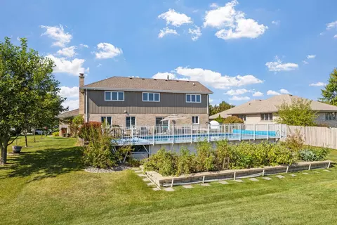 Exterior - 19425 Everett Ln, Mokena, IL 60448 photo 7 of 10