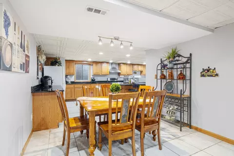 Dining - 19425 Everett Ln, Mokena, IL 60448 photo 2 of 2