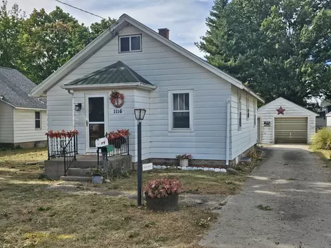1116 Mary Ave, Rock Falls, IL 61071