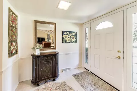 Entry Way - 1121 Forest Dr, Elgin, IL 60123 photo 1 of 1