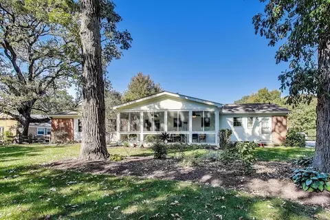 Exterior - 1121 Forest Dr, Elgin, IL 60123 photo 7 of 11