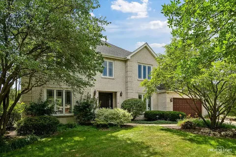 1112 Saratoga Ct, Naperville, IL 60564
