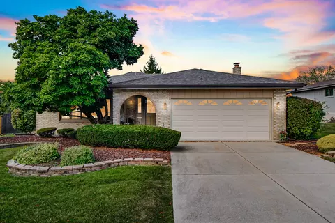 13810 Logan Dr, Orland Park, IL 60467