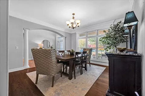 Dining - 2803 Luke Rd, Bloomington, IL 61704 photo 2 of 4