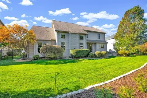Exterior - 2803 Luke Rd, Bloomington, IL 61704 photo 8 of 9