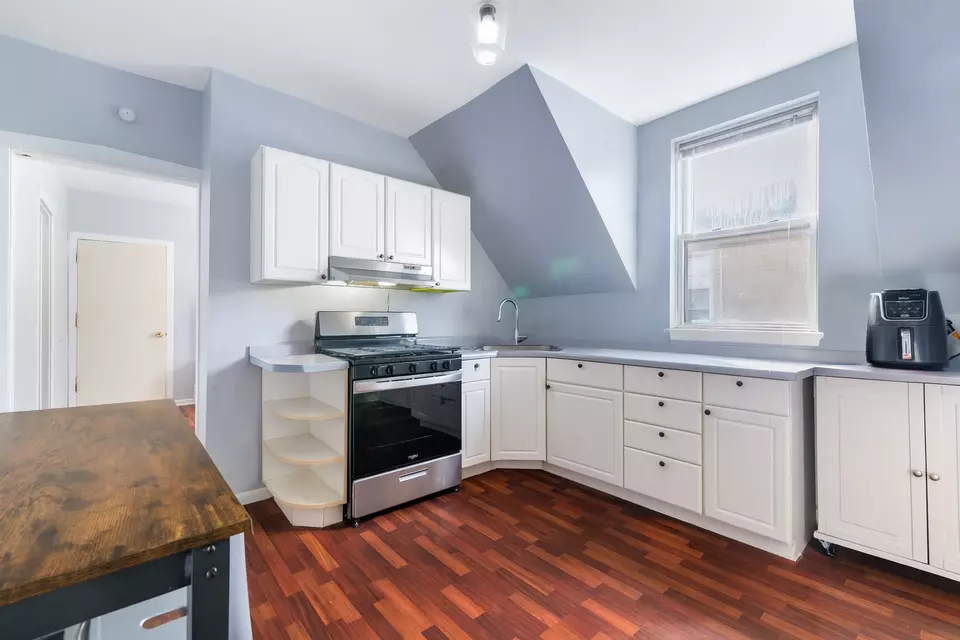 Kitchen - 2734 N 74th Ct, Elmwood Park, IL 60707 photo 1 of 3
