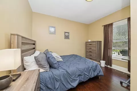 112 Liberty St, West Dundee, IL 60118 photo 10