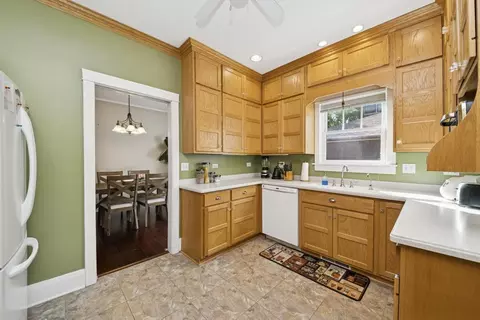 112 Liberty St, West Dundee, IL 60118 photo 12