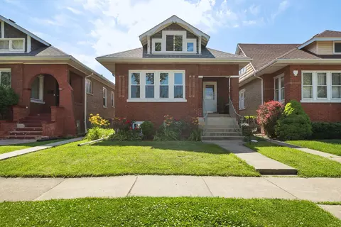 919 N Harvey Ave, Oak Park, IL 60302
