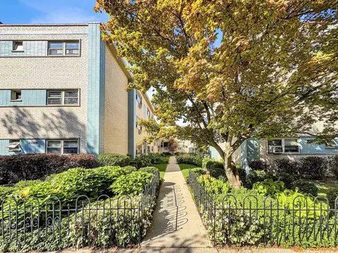4854 N Paulina St #1W, Chicago, IL 60640