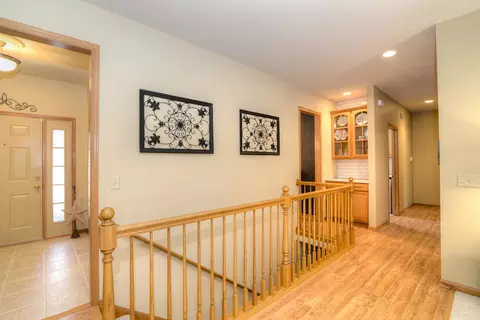 Entry Way - 515 Madison Ln, Elgin, IL 60123 photo 1 of 5