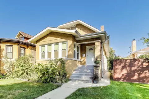 5807 N Sacramento Ave, Chicago, IL 60659