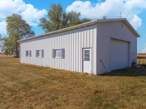 9416 E 1400 N Rd, Chenoa, IL 61726 photo 14