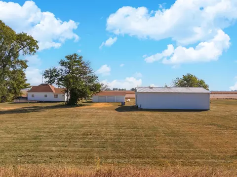 9416 E 1400 N Rd, Chenoa, IL 61726 photo 18
