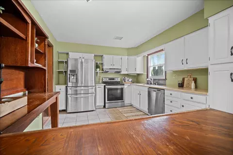 Kitchen - 205 Hammitt Dr, Normal, IL 61761 photo 2 of 2