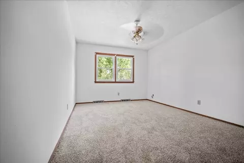 Bedroom - 205 Hammitt Dr, Normal, IL 61761 photo 3 of 4