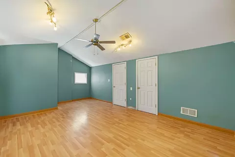 Bedroom - 901 E Babcock Ave, Addison, IL 60101 photo 2 of 2