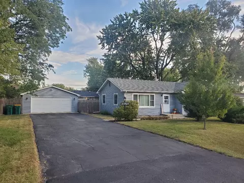 23521 W Winston Ave, Plainfield, IL 60586 photo 2