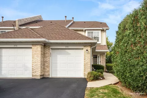 378 Lakeview Cir, Bolingbrook, IL 60440