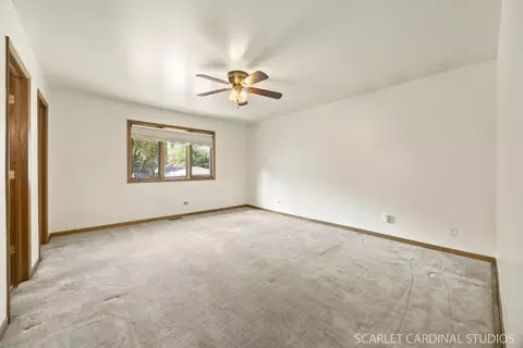 Bedroom - 8214 45th St, Lyons, IL 60534 photo 1 of 5