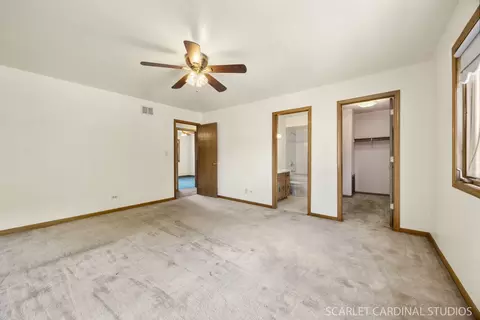Bedroom - 8214 45th St, Lyons, IL 60534 photo 2 of 5