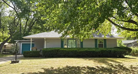 1607 W William St, Champaign, IL 61821