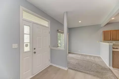 2279 Reflections Dr, Aurora, IL 60502 photo 7