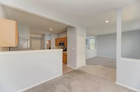 2279 Reflections Dr, Aurora, IL 60502 photo 11